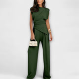 Michaela - Asymmetrische set met dramatische schouders