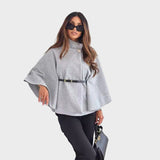 Selviora – Elegante jas met vlinderachtige mouwen en riem