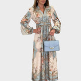 Meda – Elegante lange jurk met bloemen en knopen