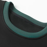 Levi | Sweater met patchworkdetails en kleurvlakken