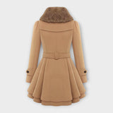Emma - Elegante jas met kunstbont kraag