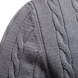 Rein | Jacquardtrui met kabelpatroon en giraffenborduursel