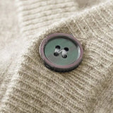 Yde | Beige gebreid vest met knoopsluiting