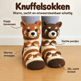 Noor | Knuffelsokken Gestreepte Rode Panda