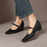NOOR | ELEGANTE MARY JANES MET STRIK