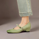 NOOR | ELEGANTE MARY JANES MET STRIK